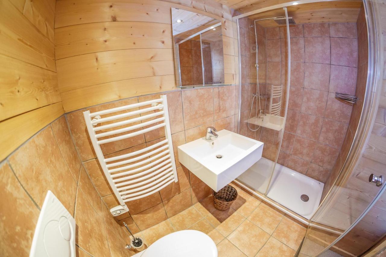 Guest House Du Grand Paradis - On Piste تشامبري المظهر الخارجي الصورة